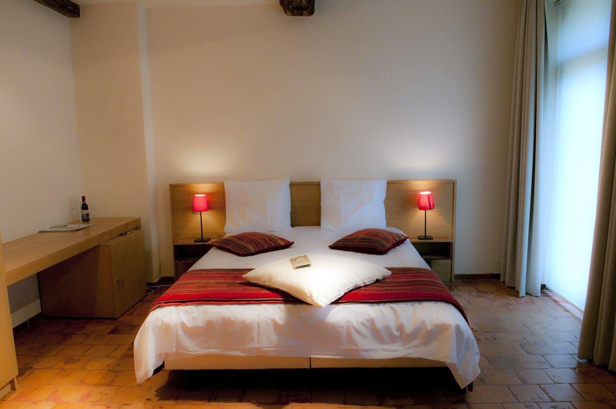 Hotel Le Val-Fayt ภายนอก รูปภาพ