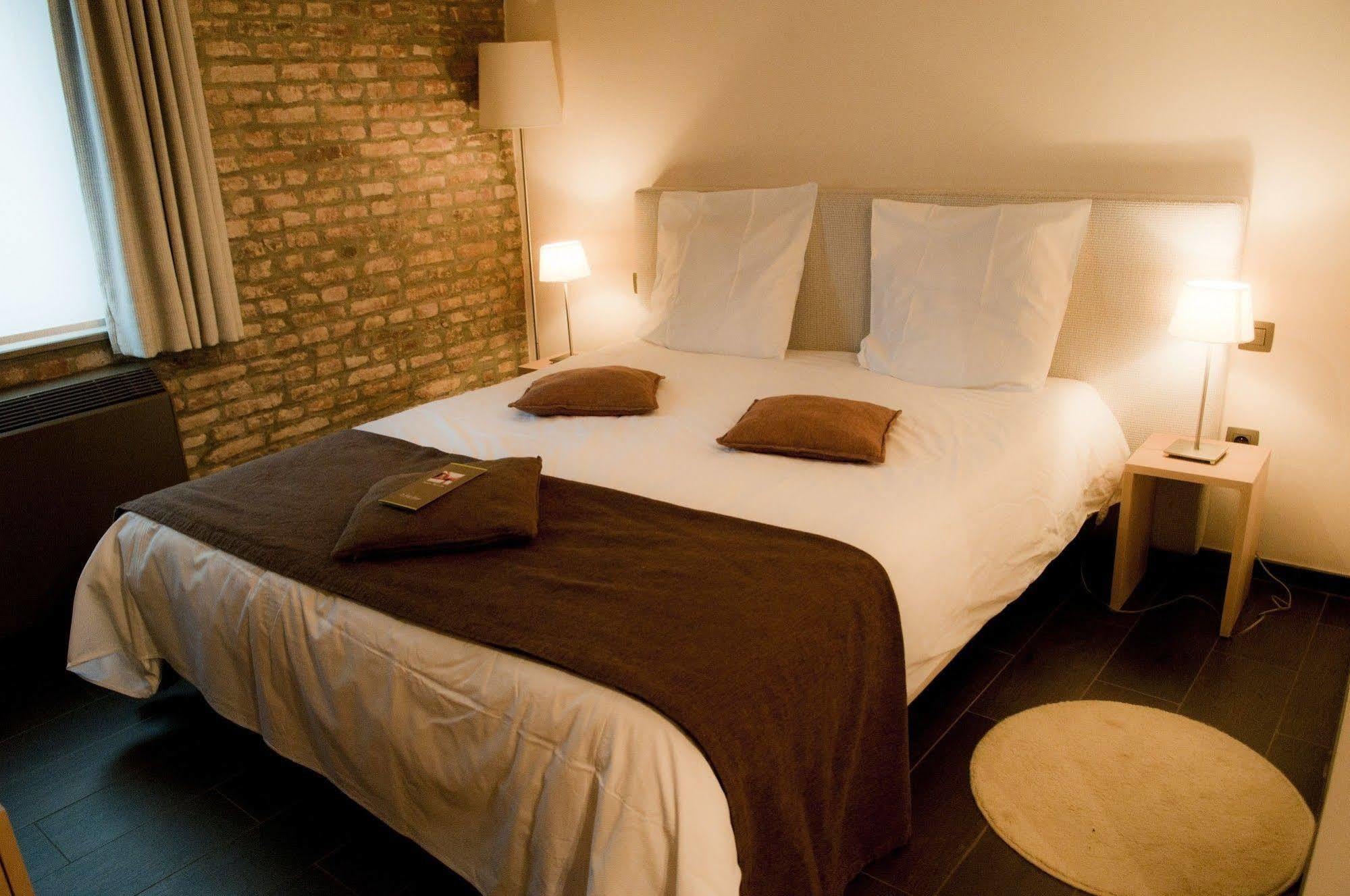 Hotel Le Val-Fayt ภายนอก รูปภาพ