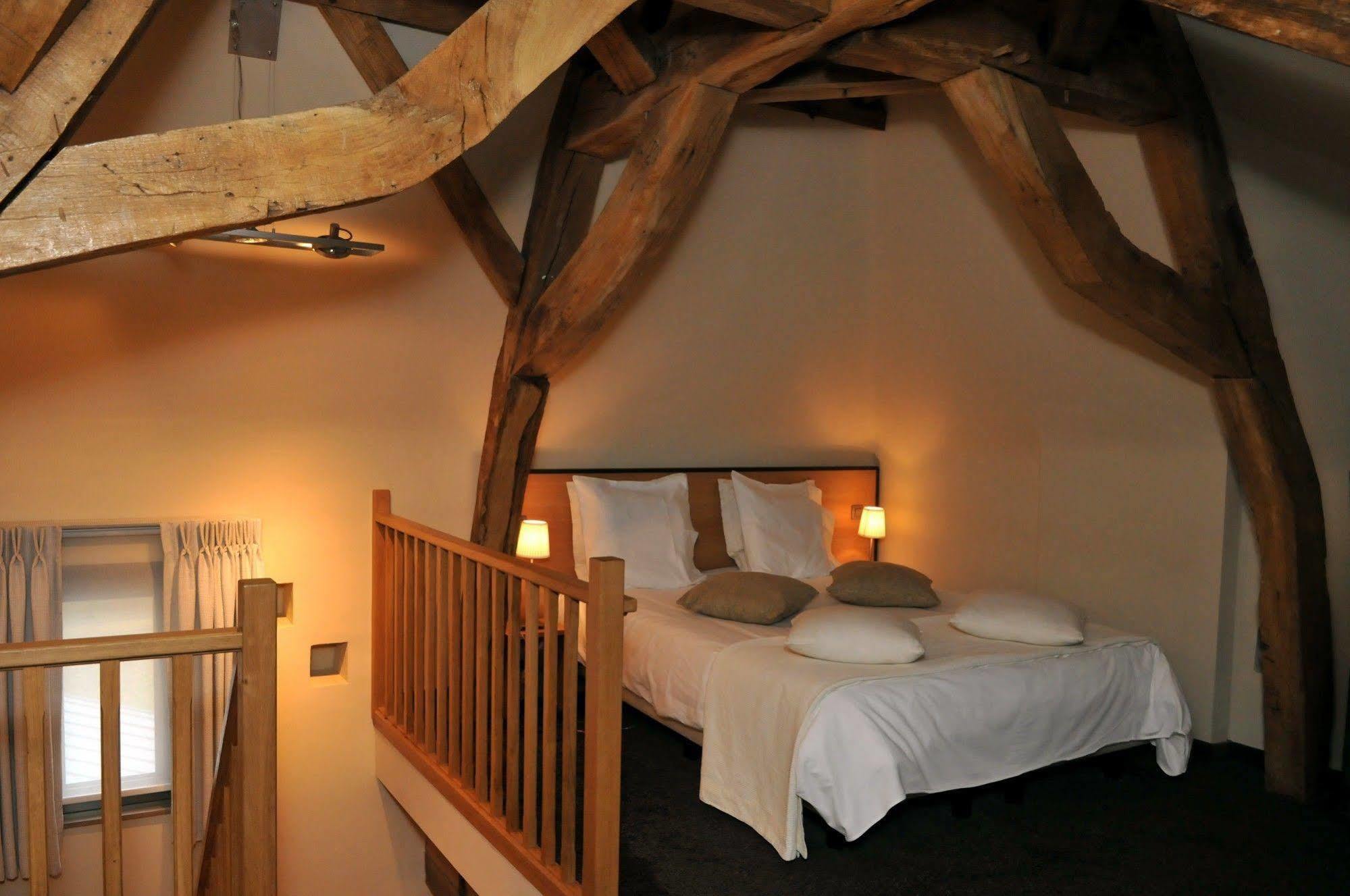 Hotel Le Val-Fayt ภายนอก รูปภาพ